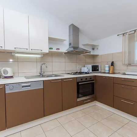Apartment Barba